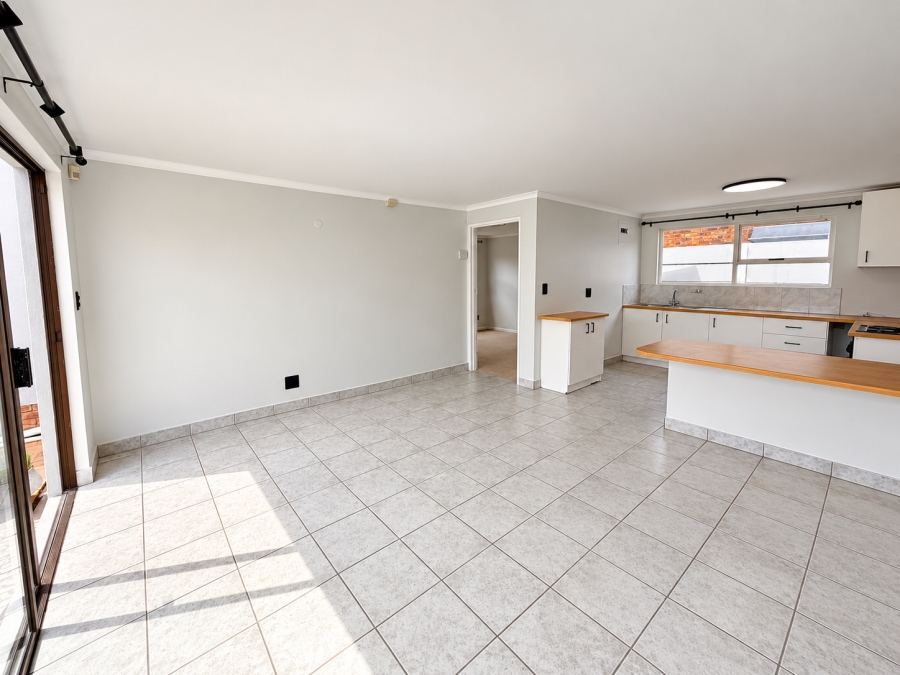 4 Bedroom Property for Sale in Bothasig Western Cape
